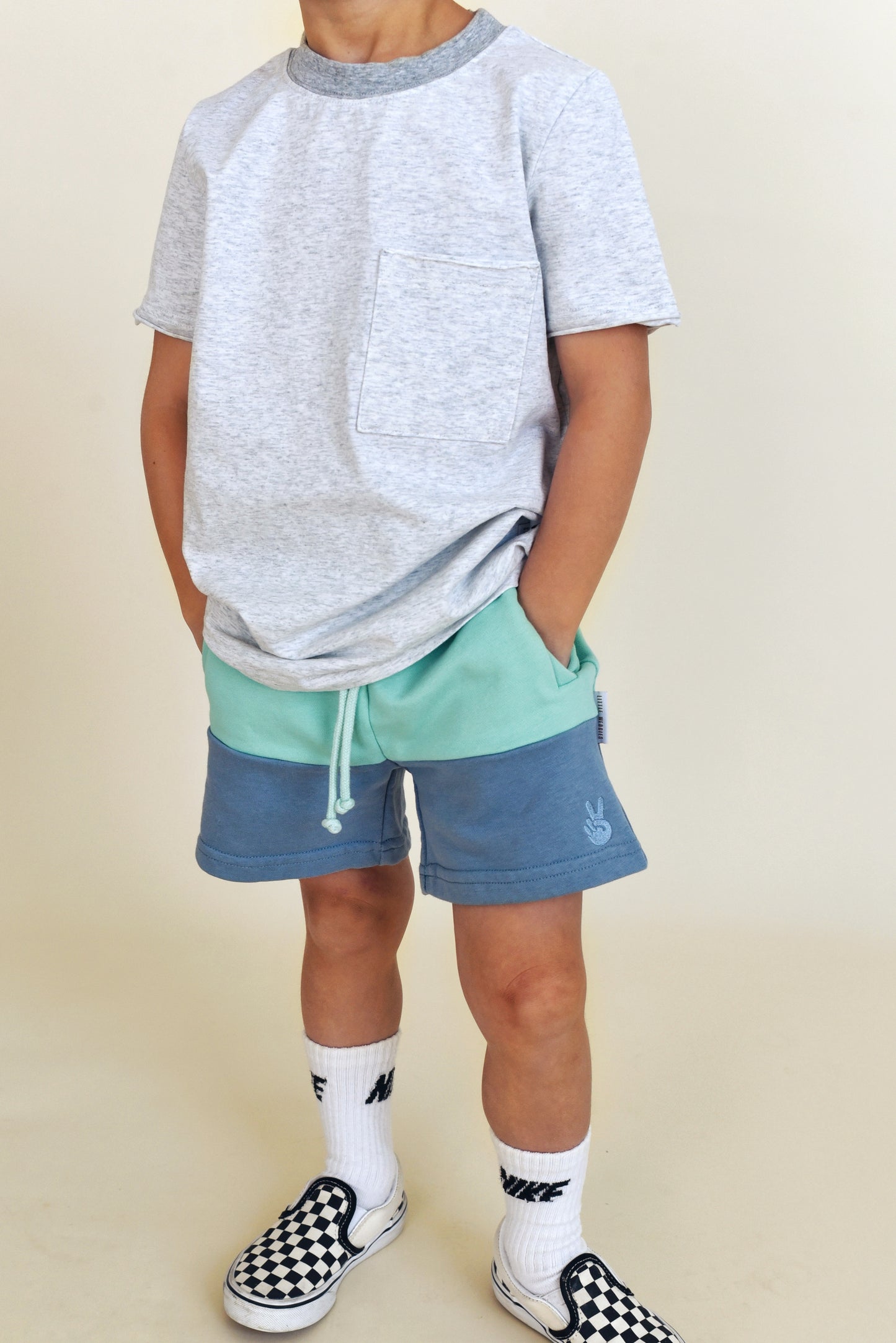 everyday short - blue colorblock