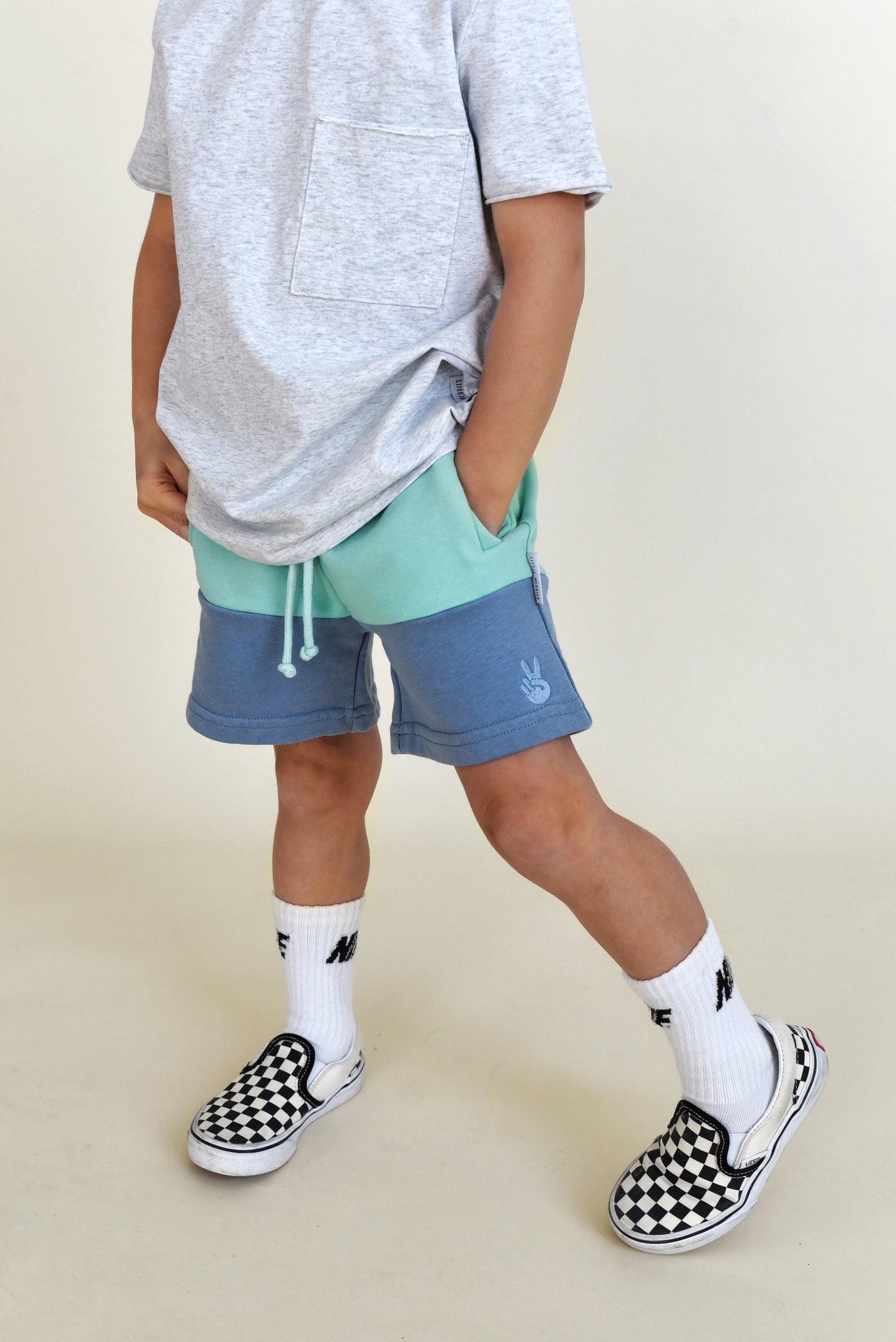 everyday short - blue colorblock