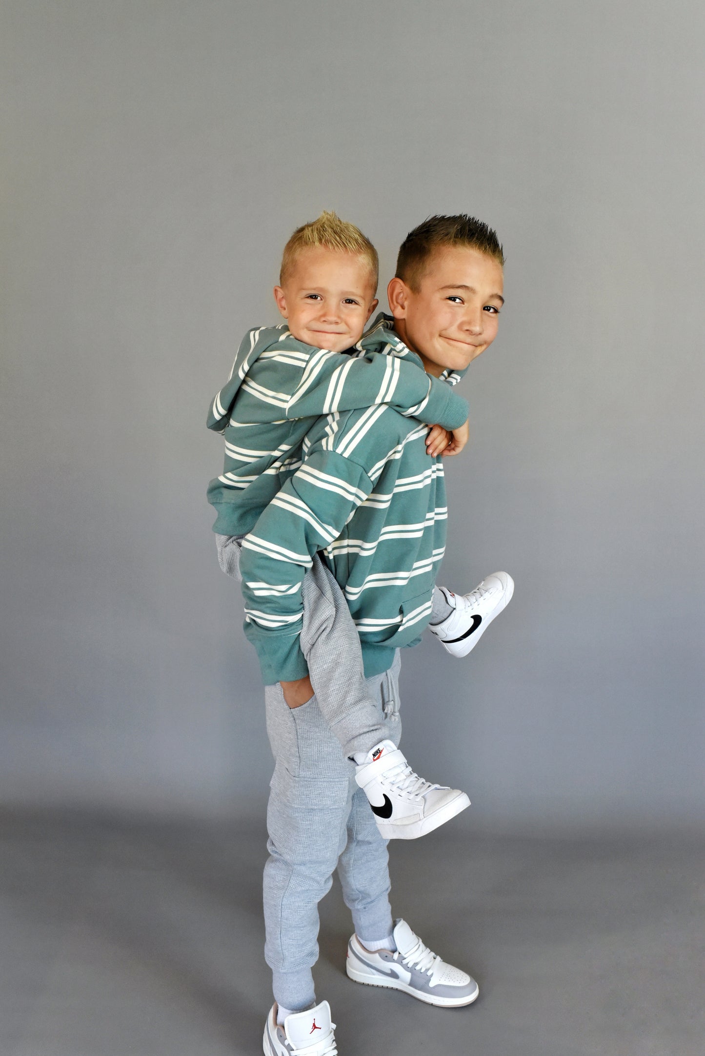 hoodie - teal stripe