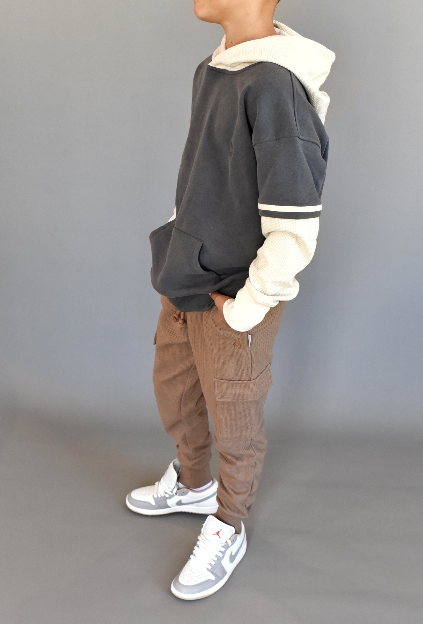 cargo joggers - brown waffle