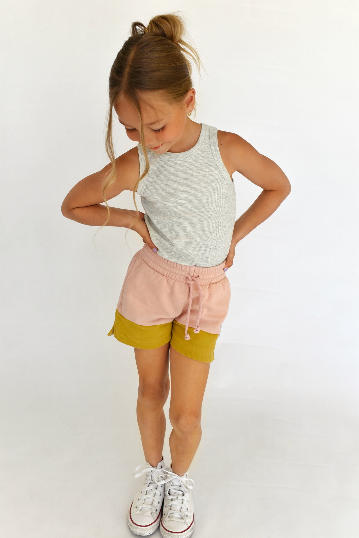 girls fleece short - pink colorblock