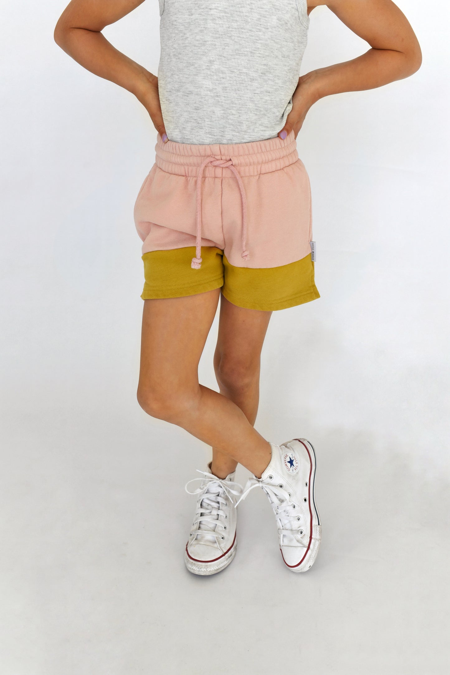girls fleece short - pink colorblock