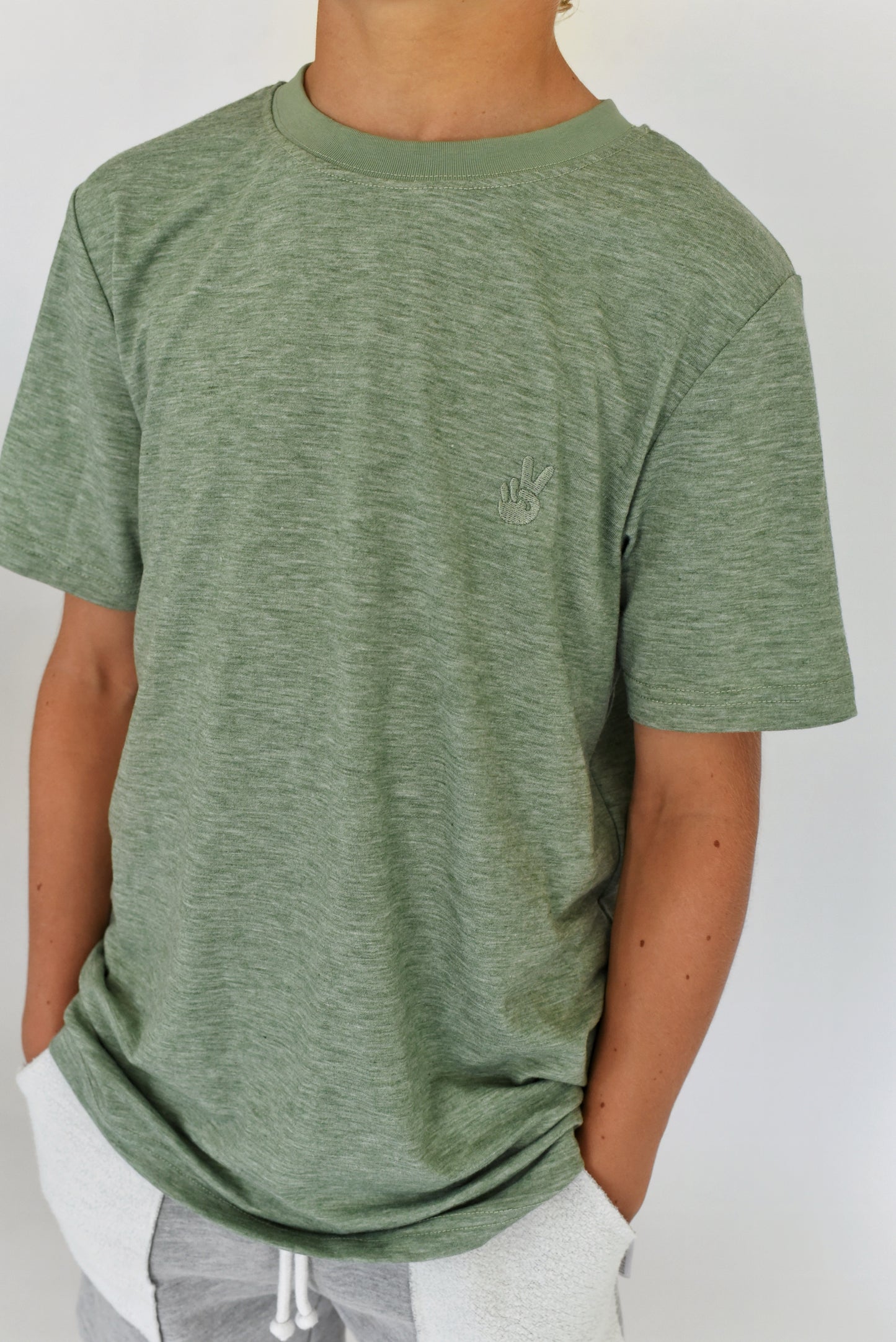 tee - heathered green