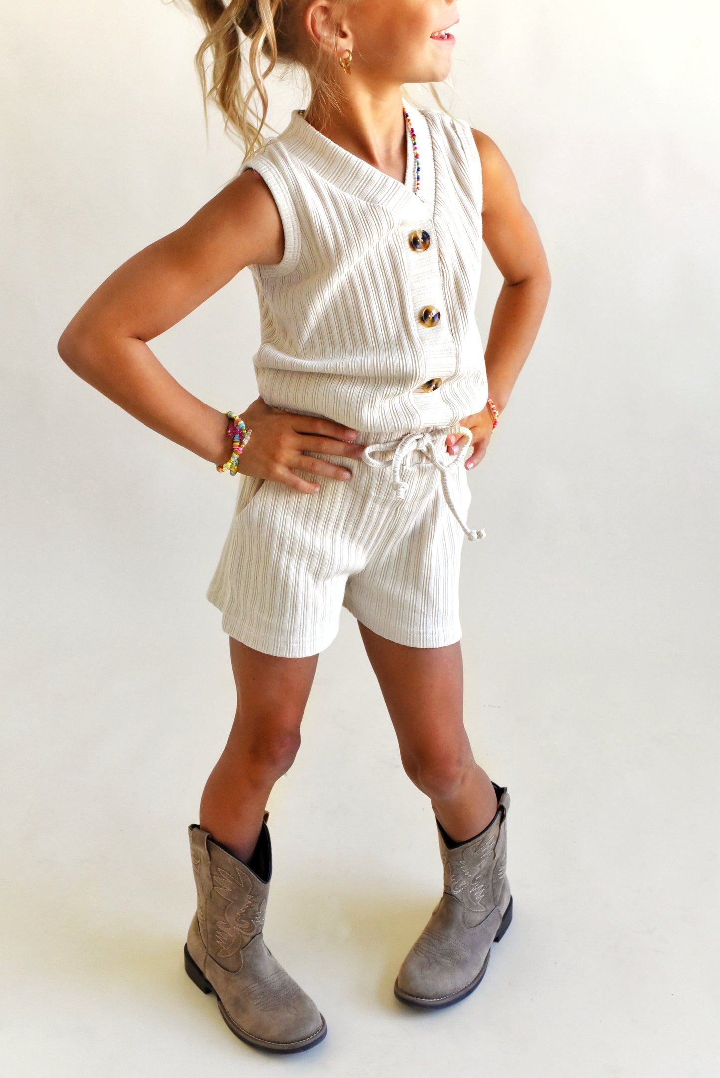 sweater vest set - cream