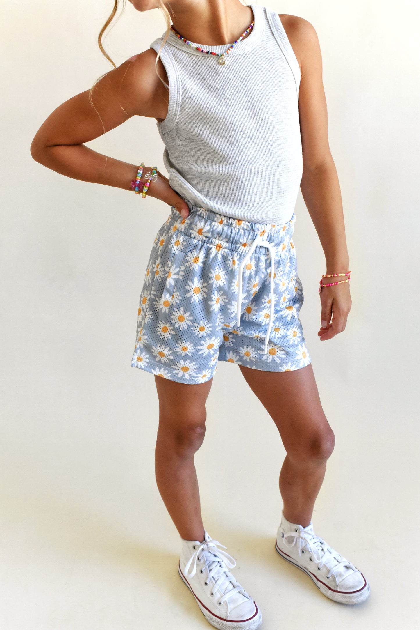 girls mesh short - daisy
