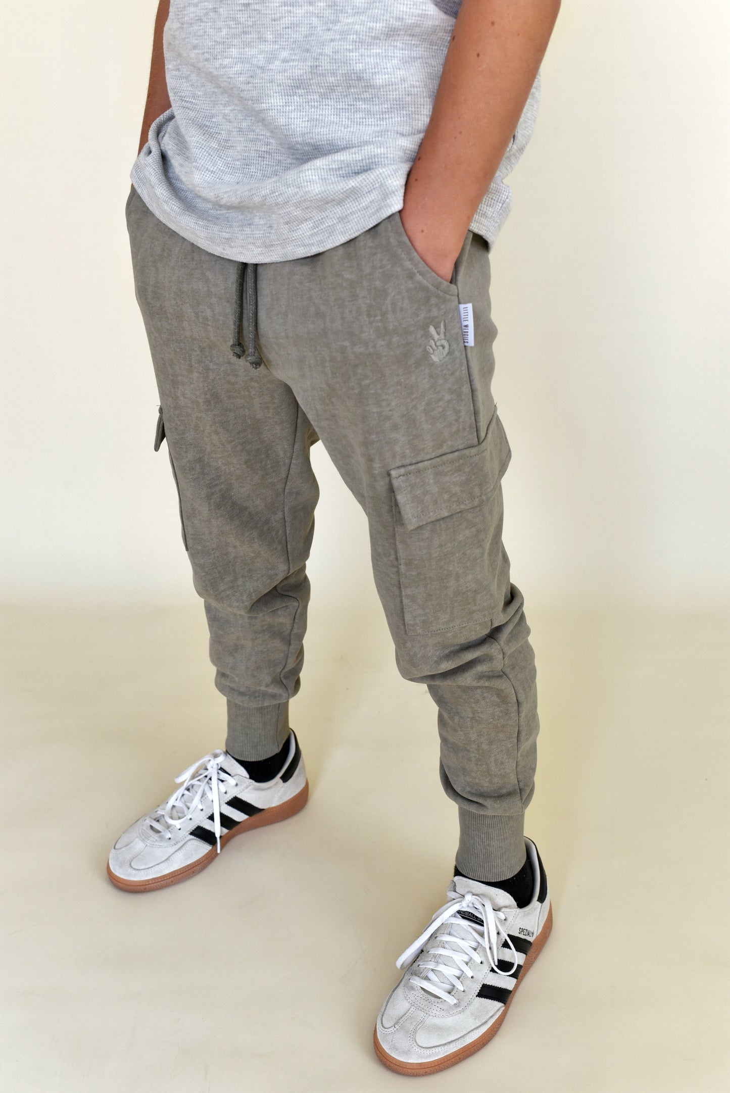 cargo joggers - forest green