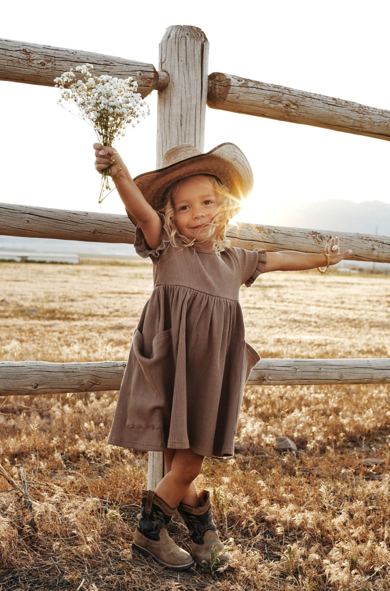 pocket dress - brown