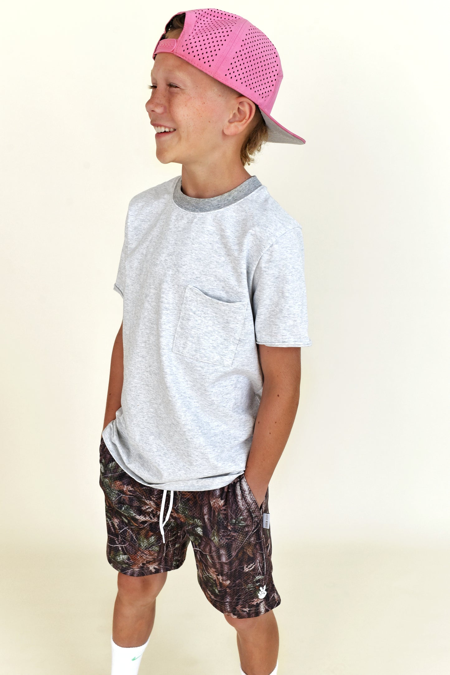 raw seam tee - grey