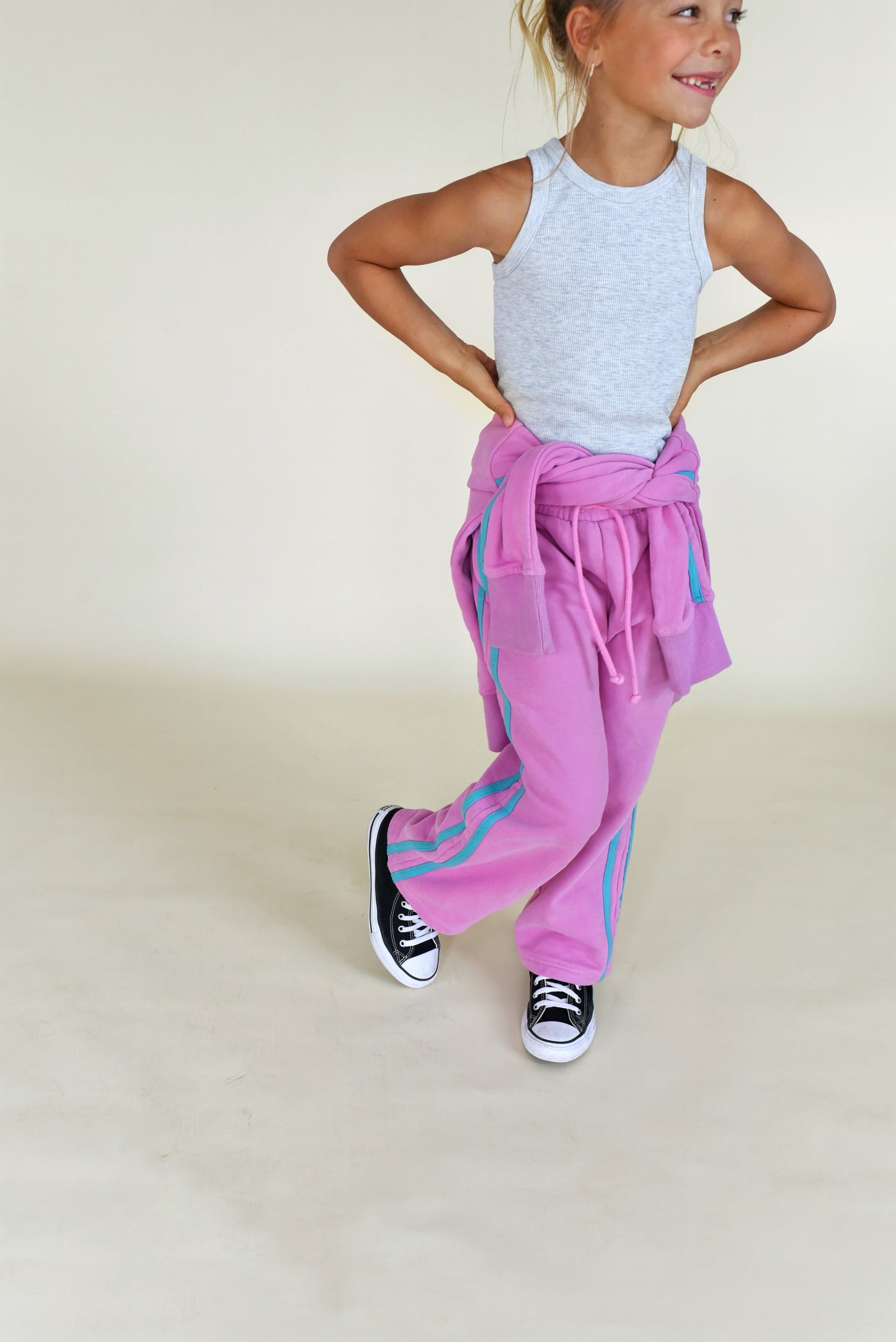 joggers - magenta