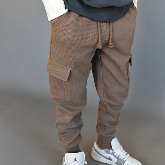 cargo joggers - brown waffle