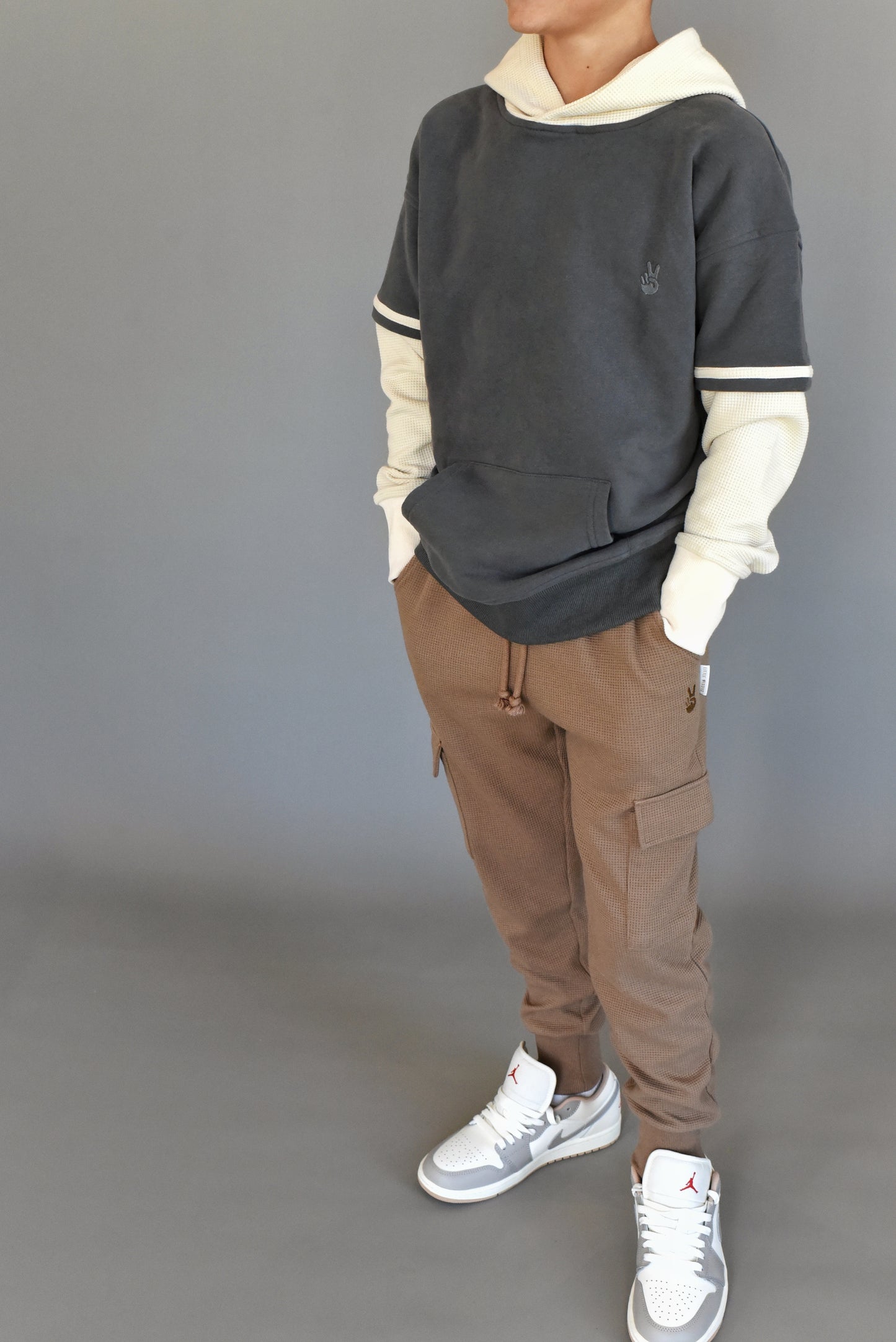 cargo joggers - brown waffle