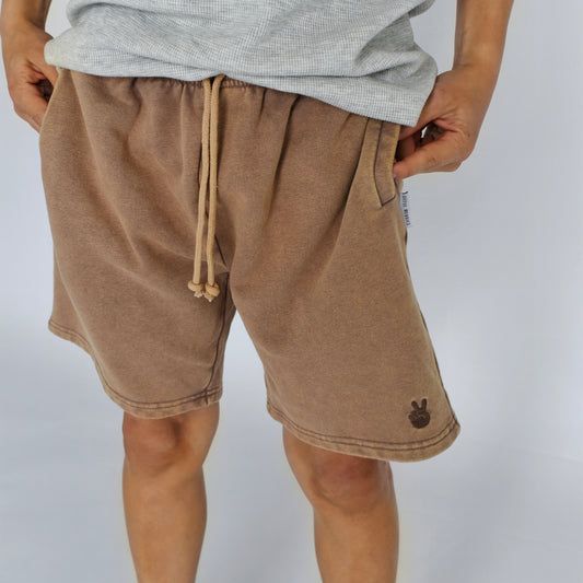 everyday short - washed brown