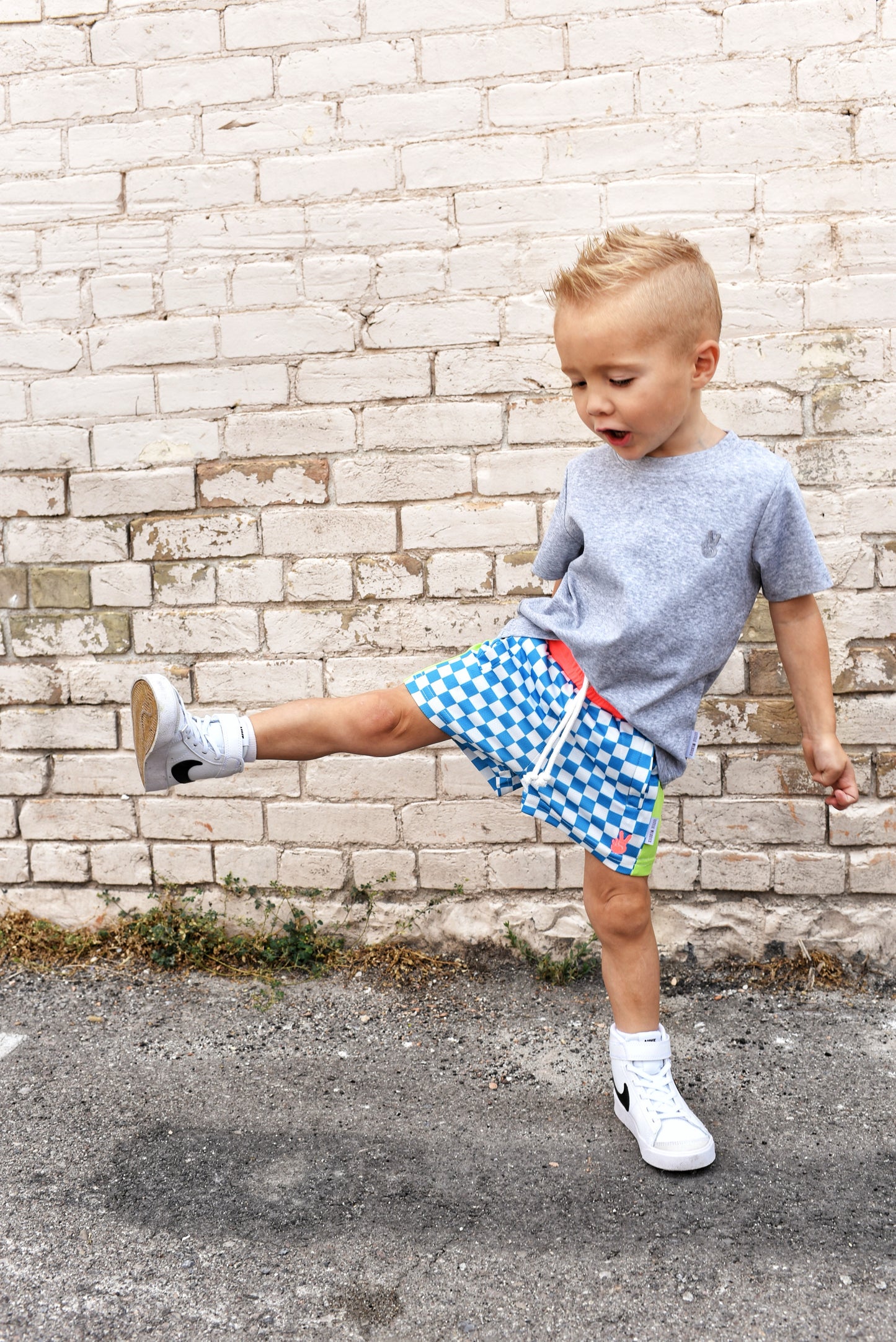 mesh shorts - neon colorblock