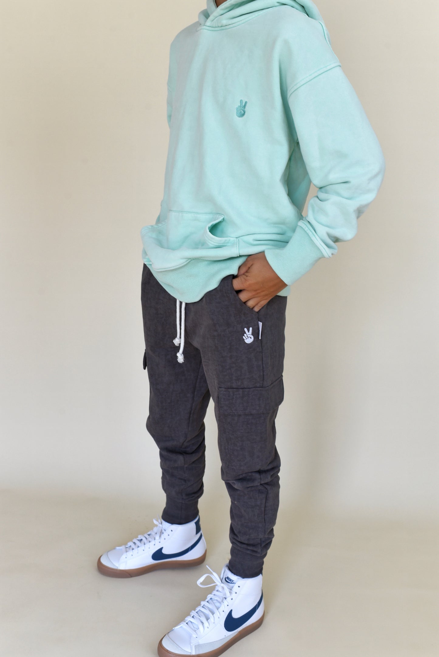 cargo joggers - washed black