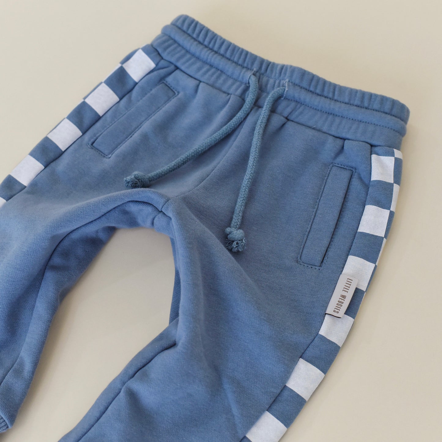 pocket joggers - old skool