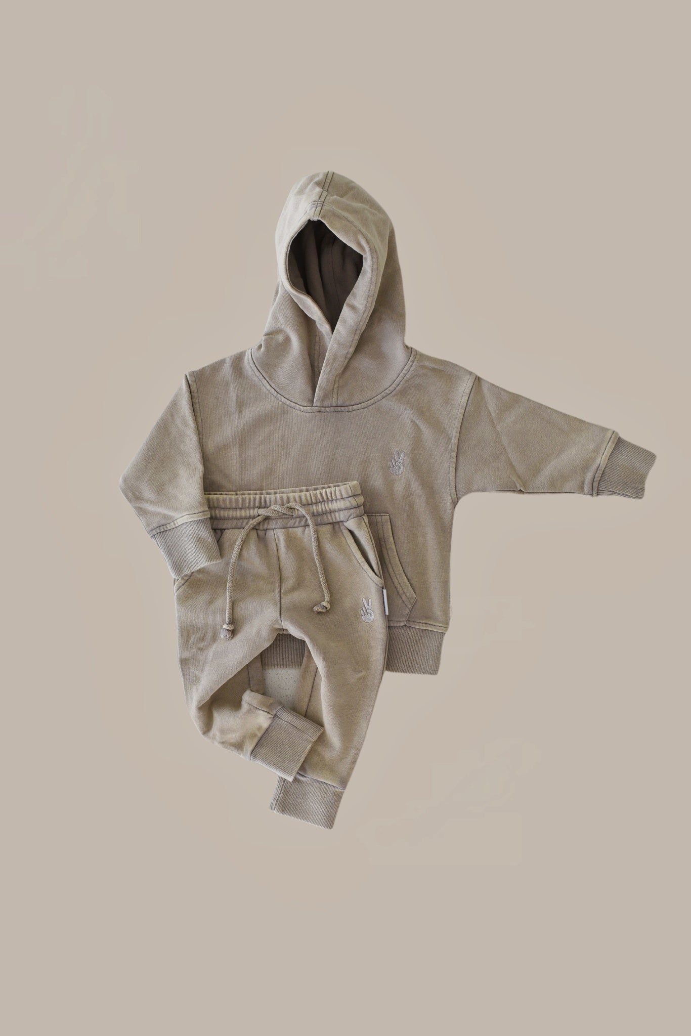 hoodie - washed taupe
